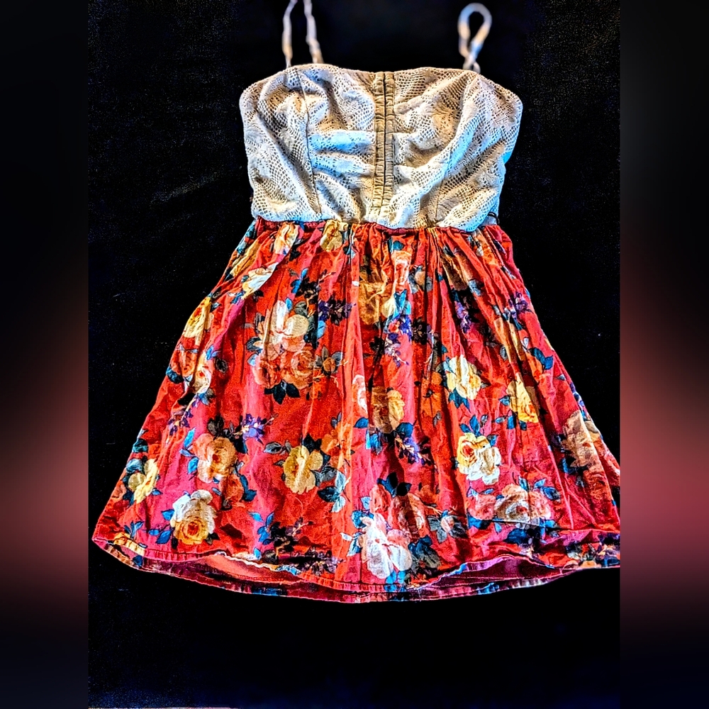 Cute salmon and white lace floral dress